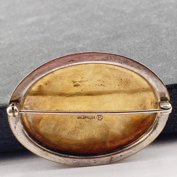 BURKHARDT Vintage etched gold-filled oval brooch with flower and leaf design pin - Picture 8 of 8